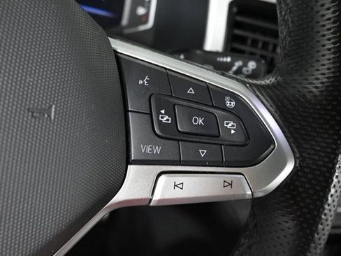 Certified 2022 Volkswagen Atlas SEL Premium image 26