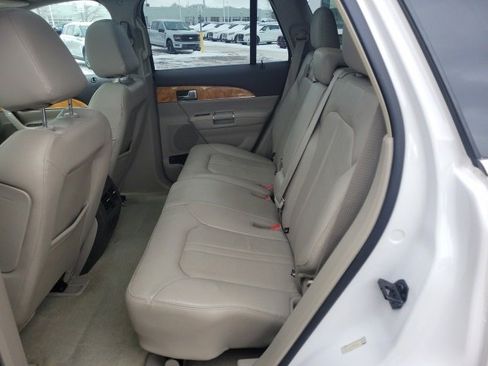 Used 2014 Lincoln MKX AWD w/ Olive Ash Wood Package image 19