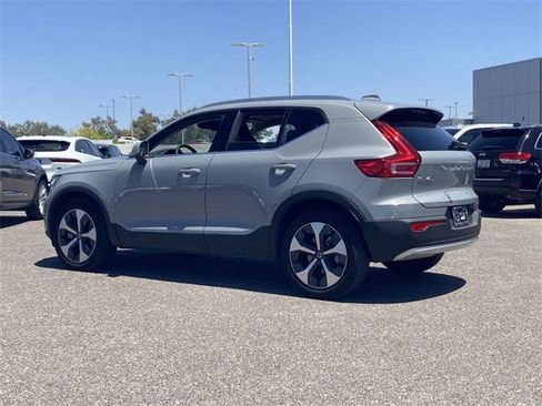 New 2025 Volvo XC40 B5 Core w/ Protection Package Premier image 9
