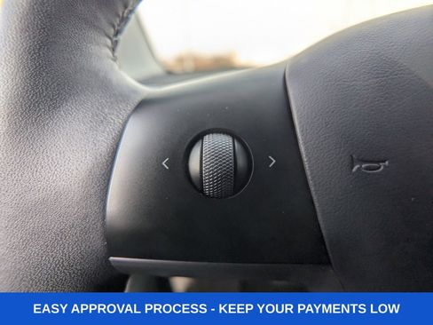 Used 2023 Tesla Model Y Long Range image 34