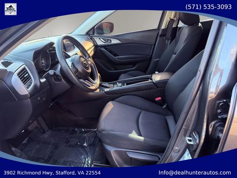 Used 2017 MAZDA MAZDA3 Sport FWD image 20