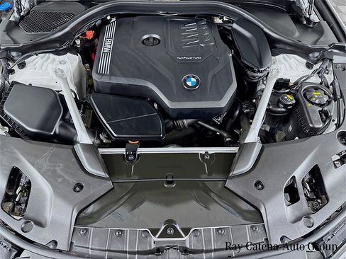 Certified 2022 BMW 530i xDrive w/ Premium Package image 32