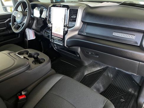 New 2026 RAM 5500 4x4 Regular Cab image 14