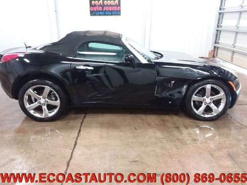Used 2007 Pontiac Solstice GXP w/ Premium Package image 2