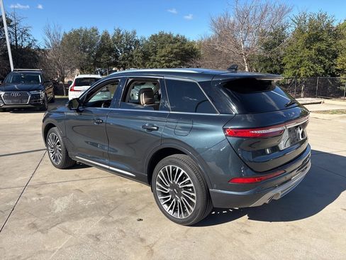 Used 2022 Lincoln Corsair Reserve w/ Equipment Group 201A image 7