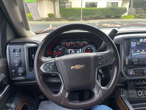 Used 2015 Chevrolet Silverado 2500 LTZ w/ Duramax Plus Package image 24