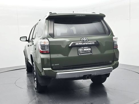 Used 2022 Toyota 4Runner TRD Off-Road Premium AWD/4WD image 6