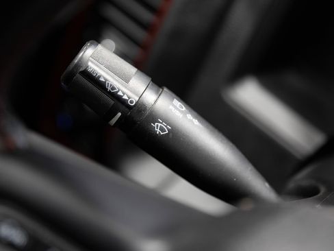 Used 2016 RAM 1500 Rebel w/ Luxury Group image 32