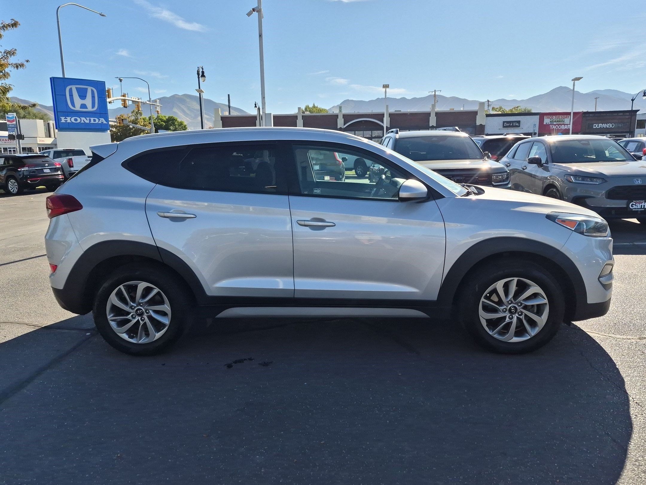 Used 2018 Hyundai Tucson SEL AWD/4WD image 2