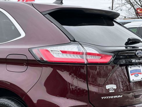 Used 2024 Ford Edge Titanium image 8