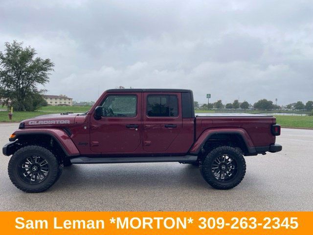 Used 2021 Jeep Gladiator Sport AWD/4WD image 8