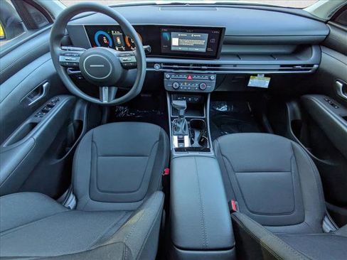 New 2026 Hyundai Tucson SEL image 3