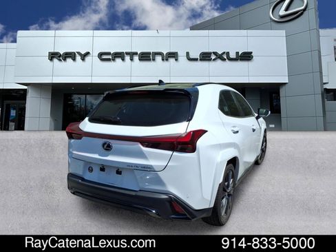 Used 2024 Lexus UX 250h F Sport AWD/4WD image 3