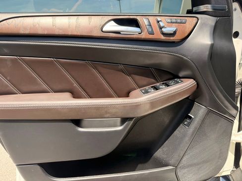 Used 2019 Mercedes-Benz GLE 63 AMG S image 24