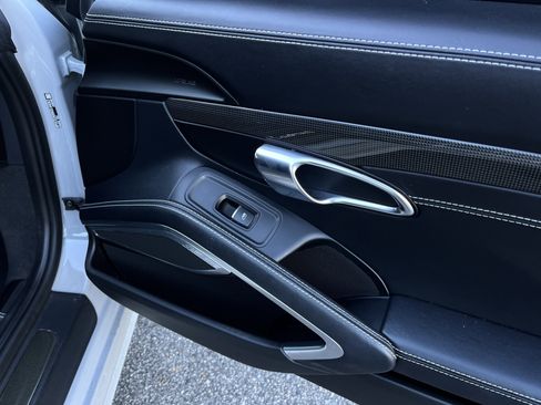 Certified 2019 Porsche 911 Turbo S image 21