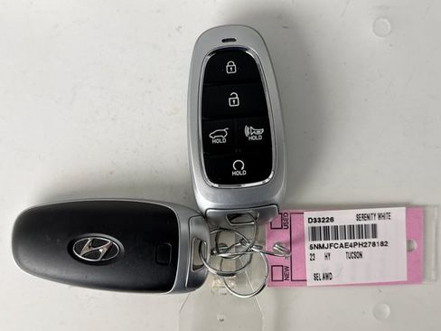 Used 2023 Hyundai Tucson SEL w/ Convenience Package AWD/4WD image 9