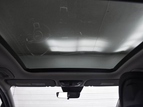 Used 2023 Kia Sportage SX image 22