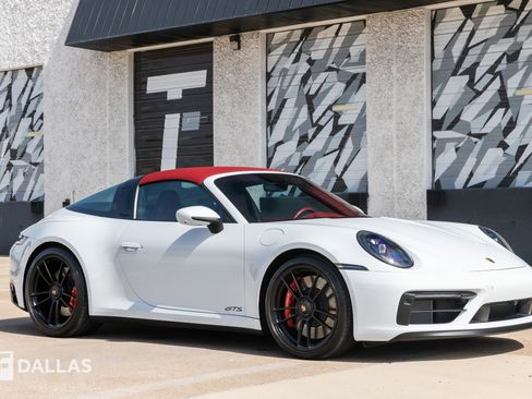 Used 2022 Porsche 911 Targa 4 GTS image 23