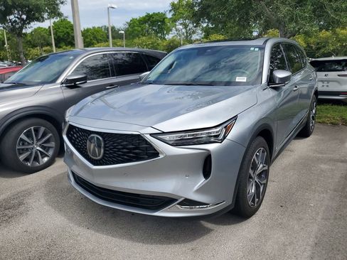 Used 2024 Acura MDX FWD w/ Technology Package image 3