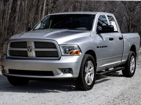 Used 2012 RAM 1500 Express AWD/4WD image 1