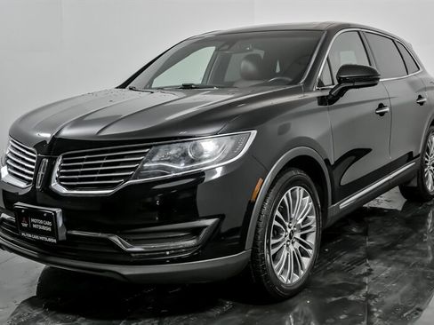 Used 2017 Lincoln MKX Reserve w/ Lincoln MKX Climate Package image 5