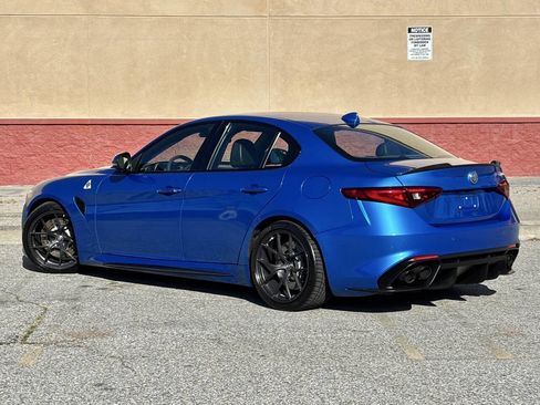 Used 2018 Alfa Romeo Giulia Quadrifoglio w/ Driver Assist Dynamic Package image 5