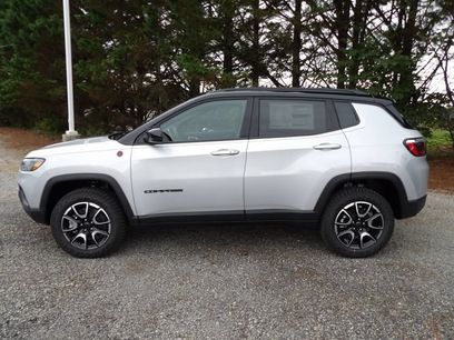 New 2026 Jeep Compass Trailhawk w/ Sun, Sound & Navigation Group