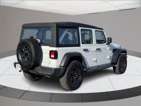 Used 2021 Jeep Wrangler Unlimited Sport image 3