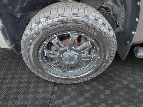 Used 2017 Toyota Tundra SR5 image 23