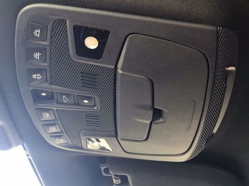 Used 2024 Lincoln Navigator Reserve image 23