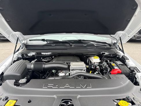 New 2026 RAM 1500 Laramie w/ Night Edition AWD/4WD image 31
