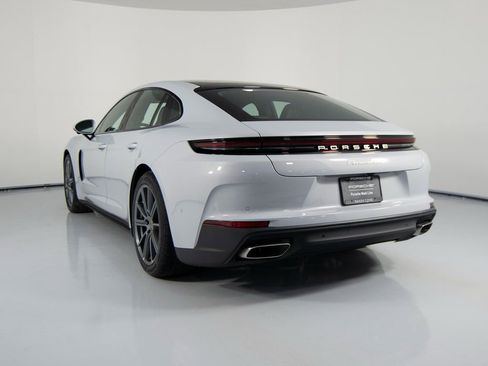 New 2026 Porsche Panamera 4 image 8