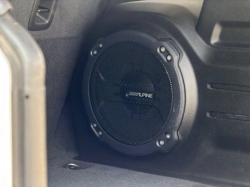 Used 2022 Jeep Wrangler Unlimited Sahara AWD/4WD image 34