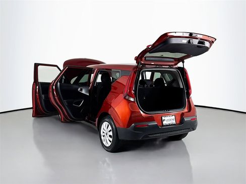 Used 2020 Kia Soul LX image 20