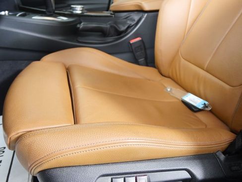 Used 2017 BMW 340i Sedan image 10