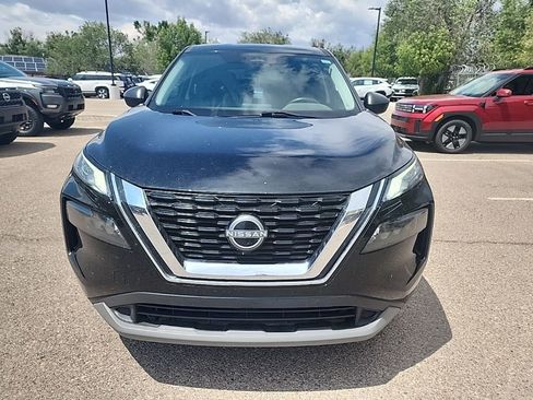 Used 2023 Nissan Rogue S AWD/4WD image 2