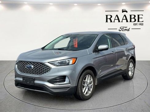 Used 2023 Ford Edge SEL AWD/4WD image 9