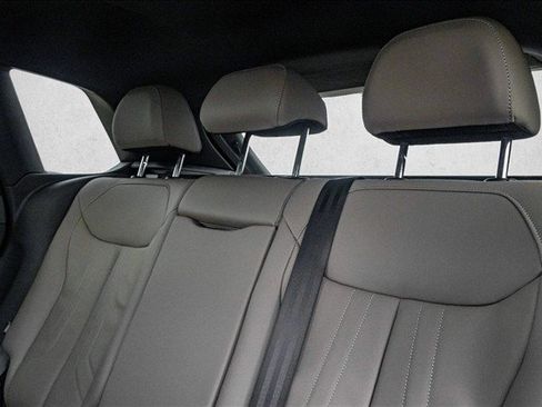 New 2026 Audi Q3 quattro 2.0T AWD/4WD image 22