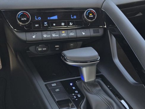 New 2026 Hyundai Elantra SEL Sport Premium FWD image 11