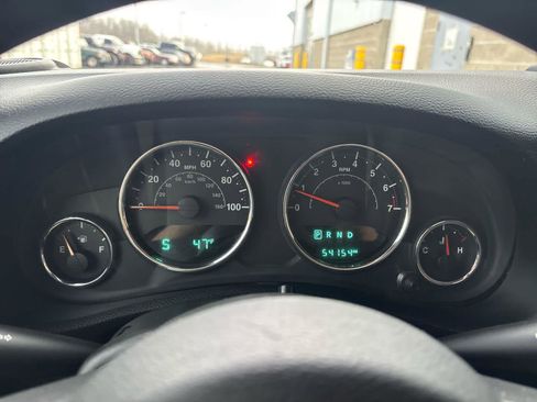 Used 2017 Jeep Wrangler Sport image 11