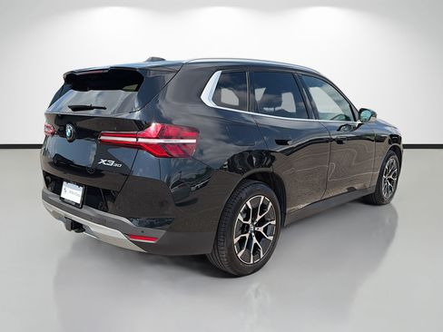 Used 2025 BMW X3 xDrive30i w/ Convenience Package image 3