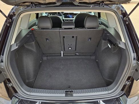 Used 2026 Volkswagen Taos SE image 13