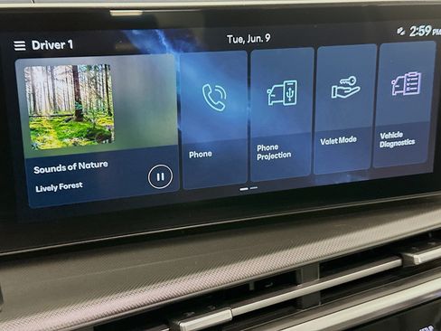 Used 2025 Hyundai Santa Fe SEL FWD image 21