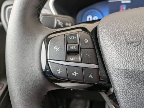 Certified 2023 Ford Escape Platinum image 22