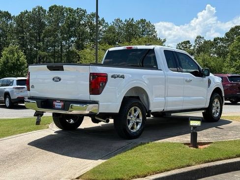 Used 2025 Ford F150 XLT w/ Equipment Group 301A Standard AWD/4WD image 7