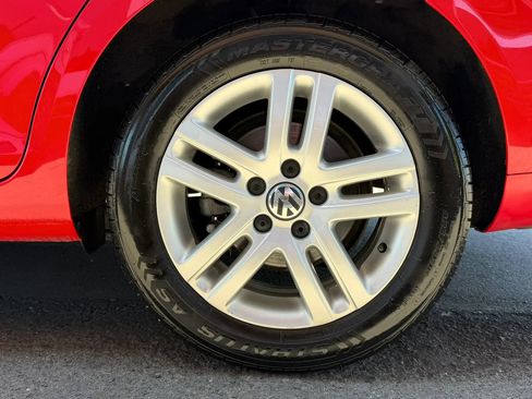 Used 2014 Volkswagen Jetta TDI FWD image 18