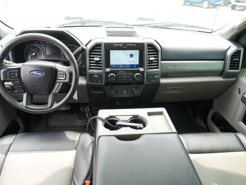 Used 2021 Ford F250 XLT AWD/4WD image 23