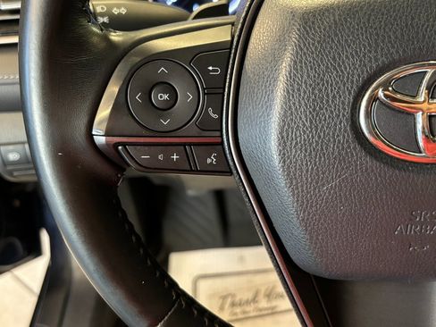 Used 2022 Toyota Camry SE image 10