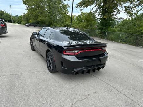 Certified 2020 Dodge Charger R/T w/ Blacktop Package RWD image 18
