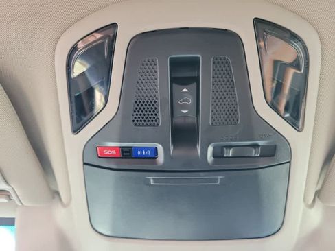 Used 2022 Subaru Outback Touring XT image 23